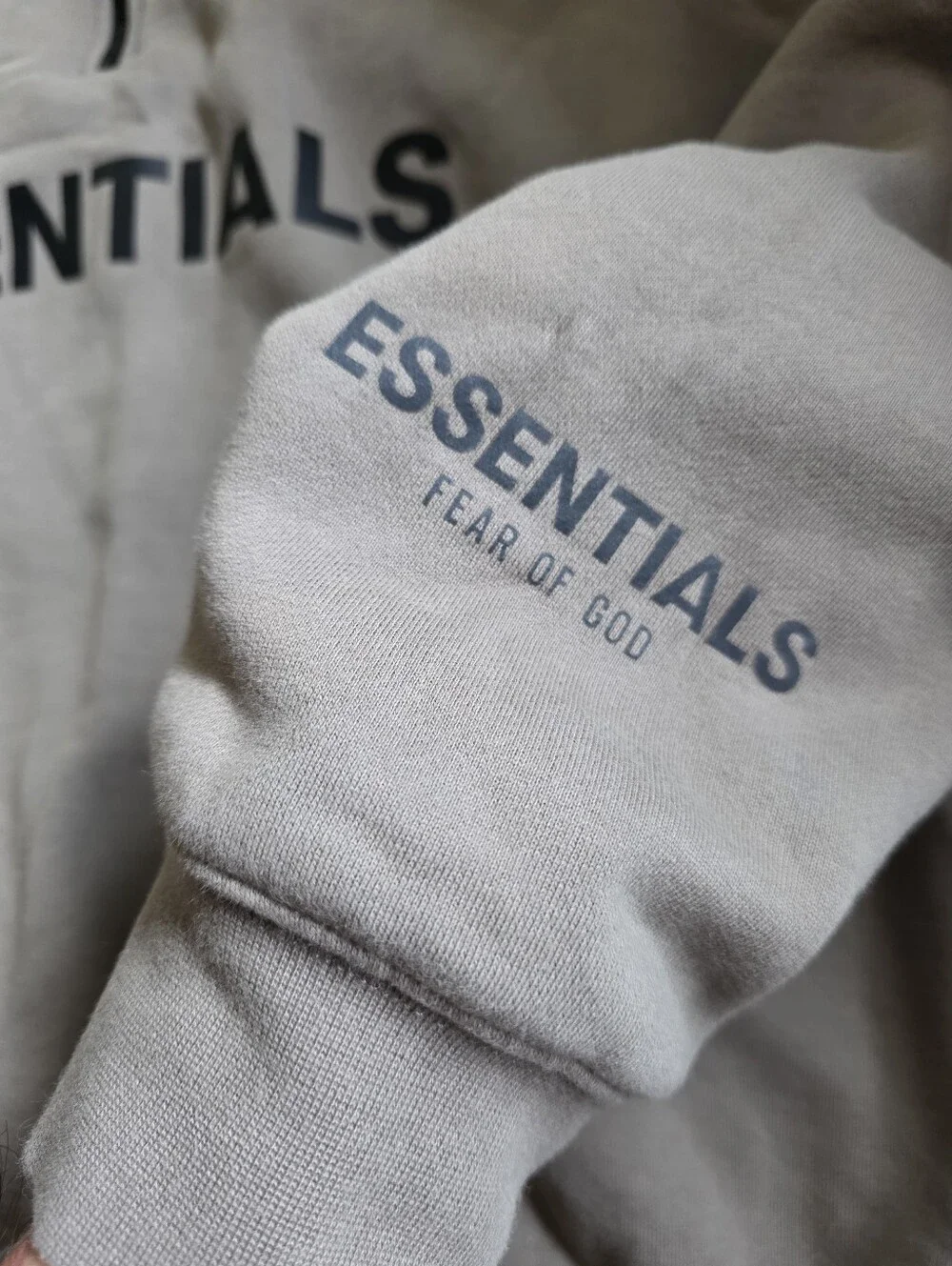 FEAR OF GOD taupeEssentials Men's Zip-Up Sweatshirt Light Gray Y2K Streetwear XL